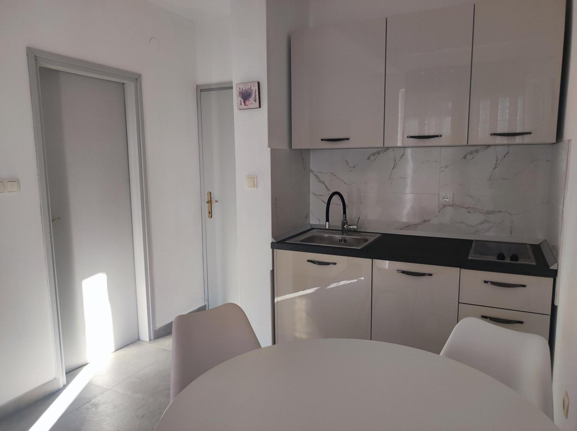 Apartments Kampor Damira Rab Town Room photo