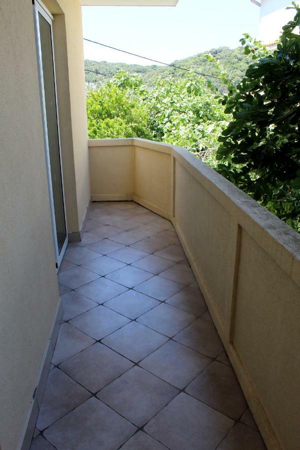 Apartments Kampor Damira Rab Town Exterior photo